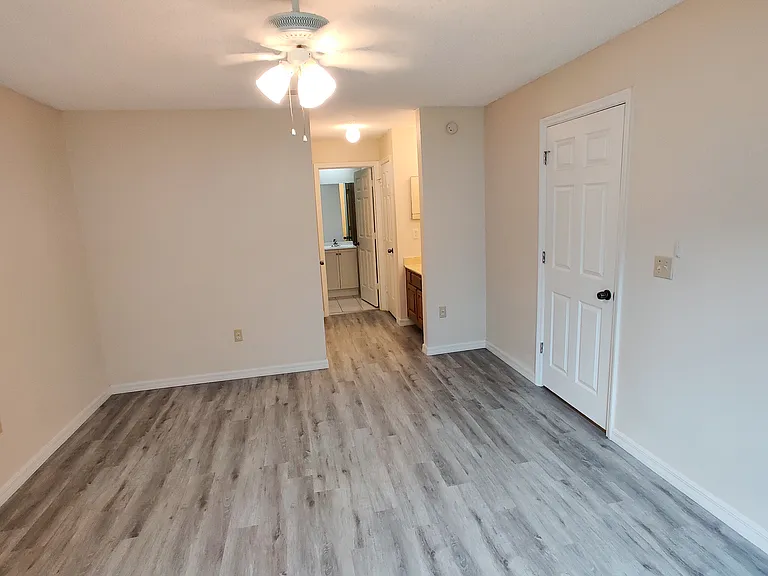 8105 Olympia Ct — Photo 13