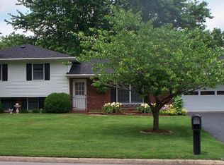 312 Brady Mill Rd, Anna, IL 62906