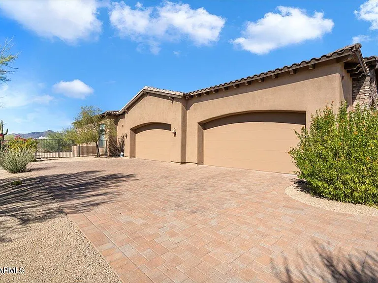 36410 N Boulder View Dr — Photo 3