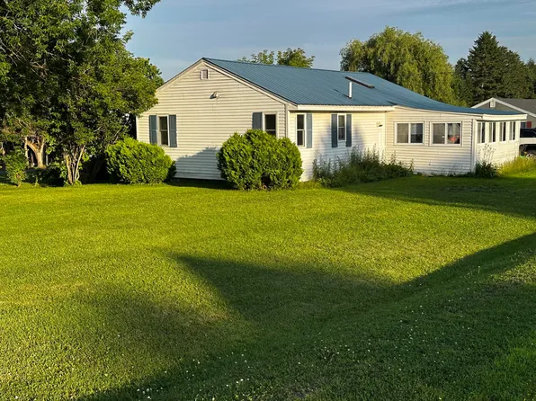 23 Federal Street, Presque Isle, ME 04769