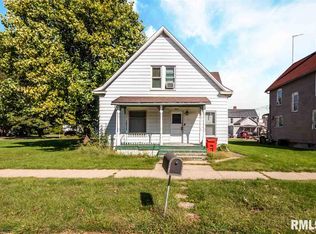 211 W Main St, Elmwood, IL 61529