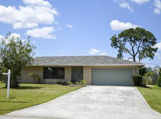 1168 SE Clifton Ln, Port Saint Lucie, FL 34983