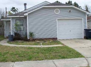 3006 Foxhorn Rd, Jacksonville, NC 28546