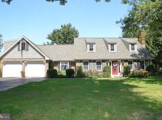 1400 Cider Press Rd, Manheim, PA 17545