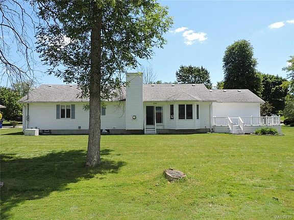 5th image of 181 Amherston Dr