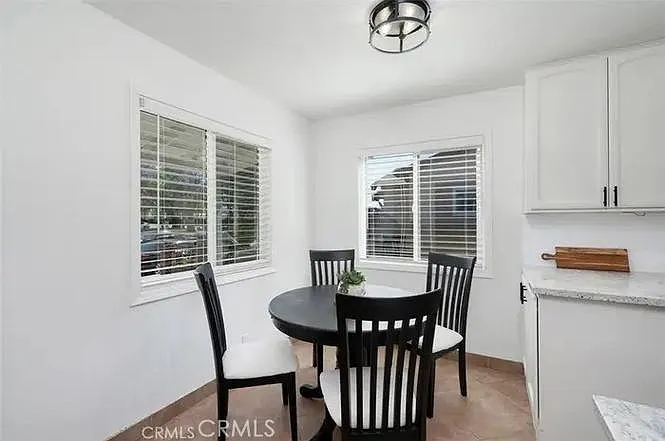16154 Calle De Paseo — Photo 6