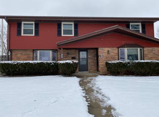 2005 Coronado St, Waukesha, WI 53189