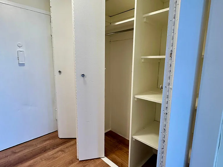 100 York St #10L — Photo 19