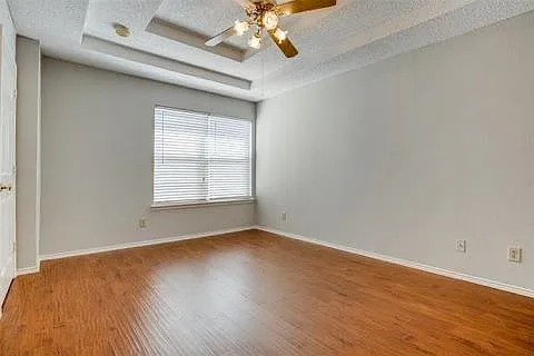 1627 Collin Dr — Photo 8