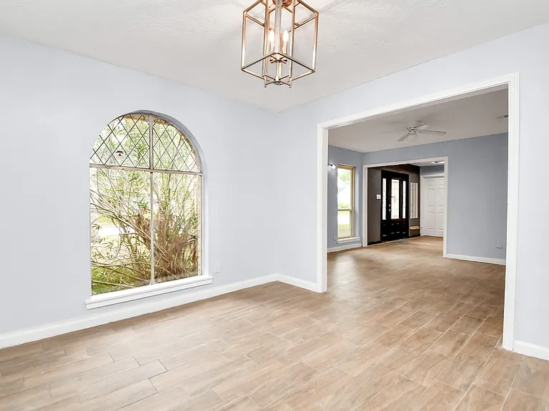 17903 Nanes Dr — Photo 17