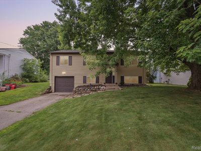 3431 Dianne Dr, Brighton, MI, 48114