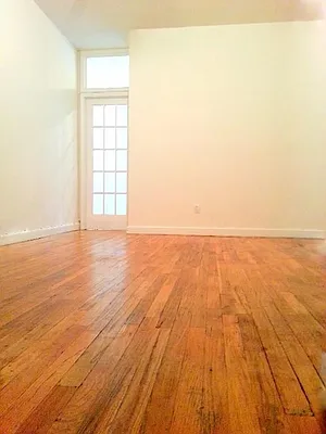 Rented by HOME RESIDENTIAL LLC | media 15