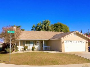 2512 Mimosa St, Bakersfield, CA 93308