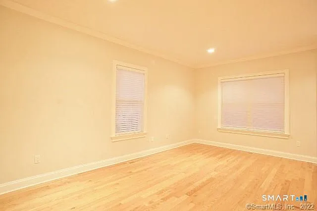 3 bed, 2.5 bath, 1600 sqft, $3,950 — Photo 3