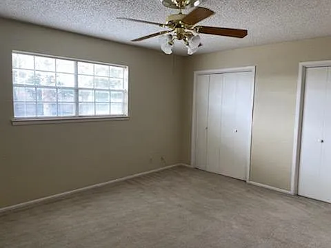 2319 Siesta Ln — Photo 6