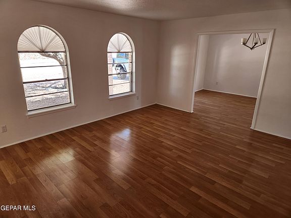 5th image of 6736 Mariposa Dr