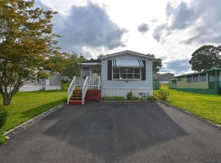 49 Holly Rd, Taunton, MA 02780