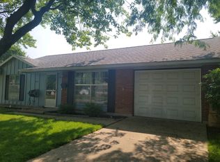 905 Rosewood Dr, Celina, OH 45822