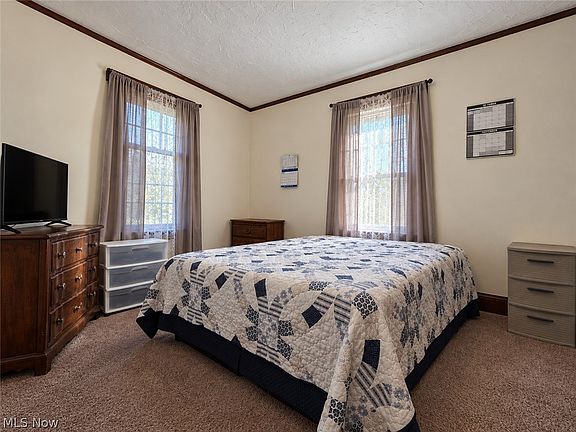 5th image of 621 Noah Ave