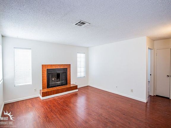 4th image of 2755 Jennydiane Dr APT C