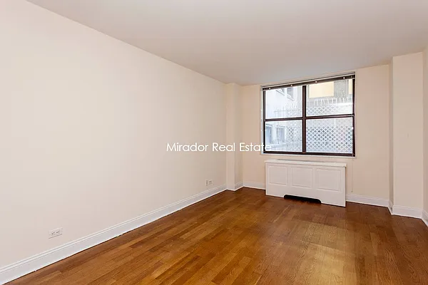 Rented by Mirador Real Estate | media 45