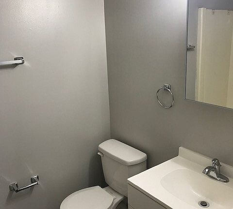 5th image of 510 S 3rd St APT D