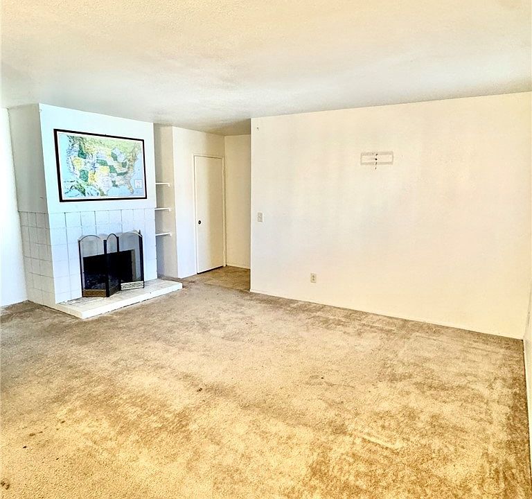 1st image of 23635 Golden Springs Dr #B-8