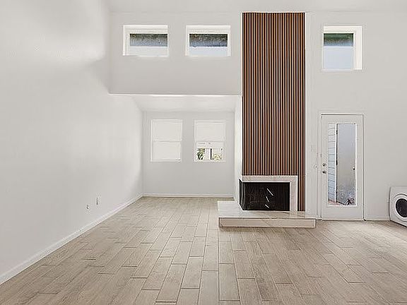3rd image of 9696 Walnut St APT 1304