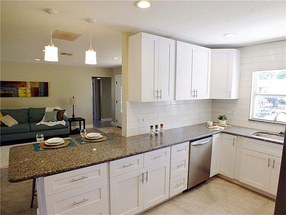 4th image of 763 69th Ave S