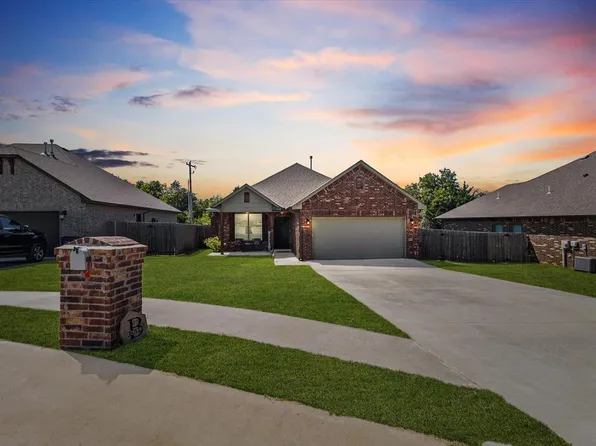 271 Timber Ln, Harrah, OK 73045