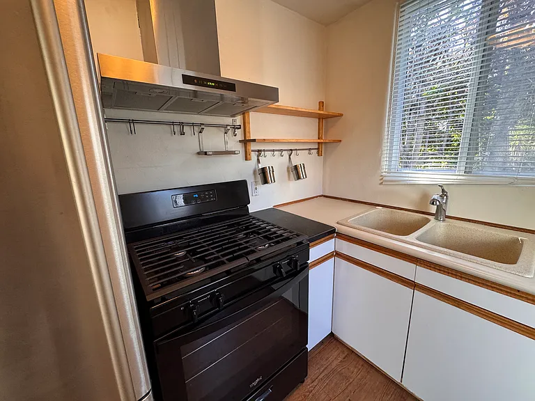 134 Juniper St — Photo 16