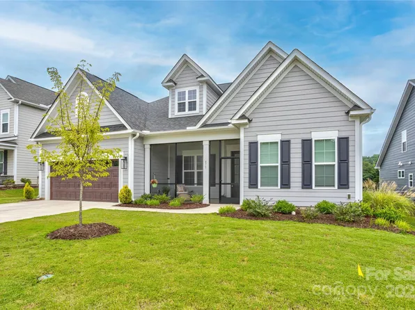 471 Lucky Dr NW, Concord, NC 28027