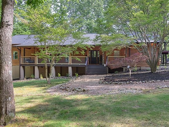 2nd image of 5014 Riverview Dr SE