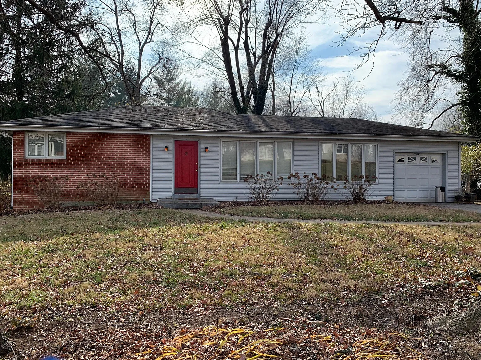 10100 Fieldcrest Ln photo 1