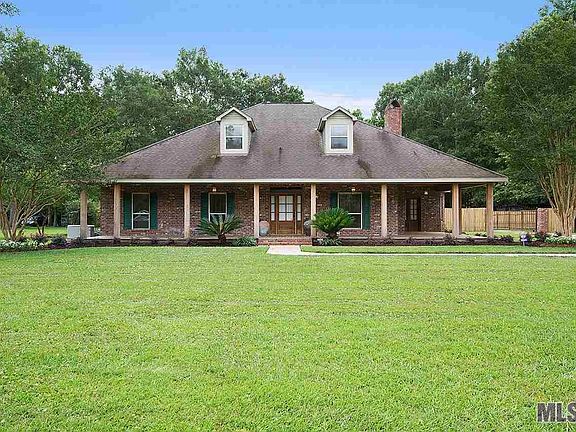 4th image of 8595 Beechwood Dr