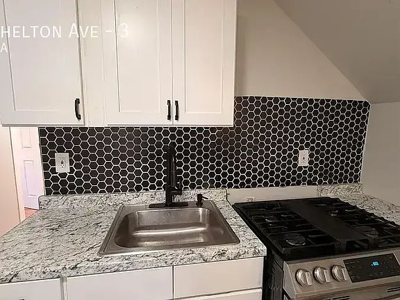 3rd image of 370 Shelton Ave #3