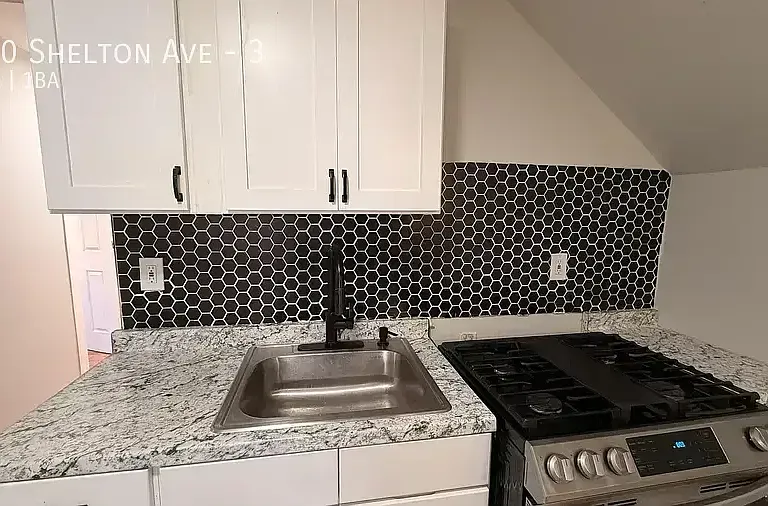 370 Shelton Ave #3 — Photo 3