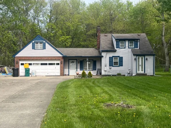 6659 Oakdale Rd, Mentor, OH 44060