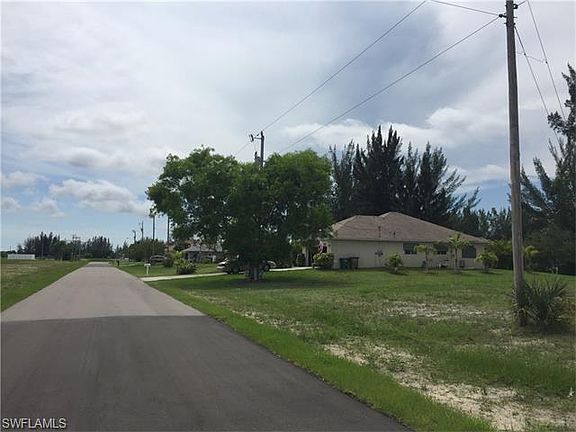 3rd image of 1413 SW 24th St
