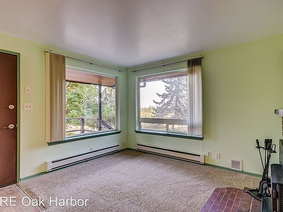 4th image of 1414 Rose Ln