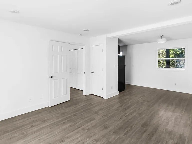 The Lennox — Photo 15