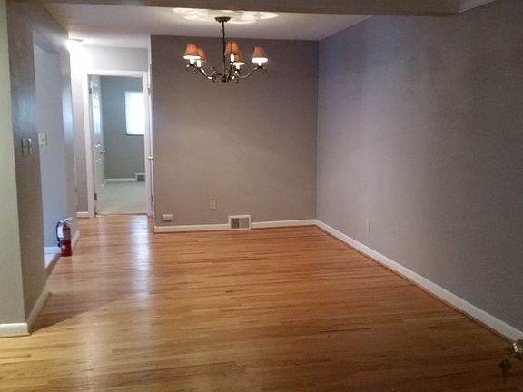 5th image of 425 N Eton St APT 303