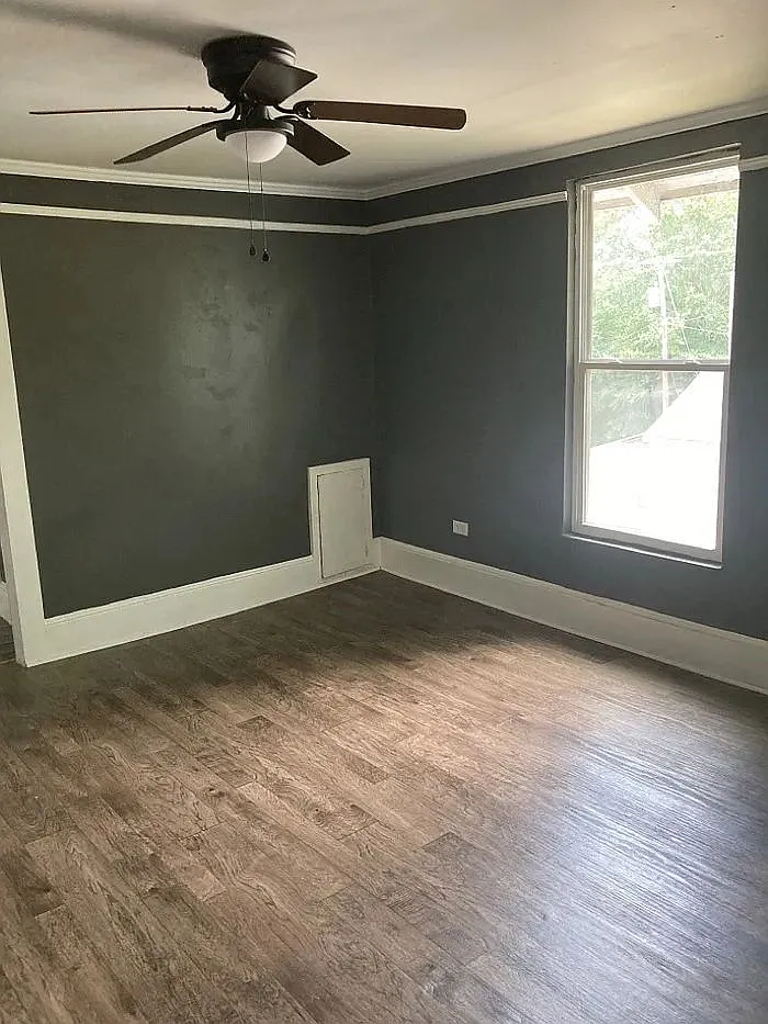 2 bed, 1.0 bath, $565 — Photo 4