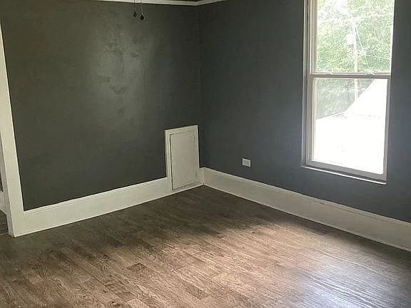 4th image of 505 Chiquola Ave APT 15