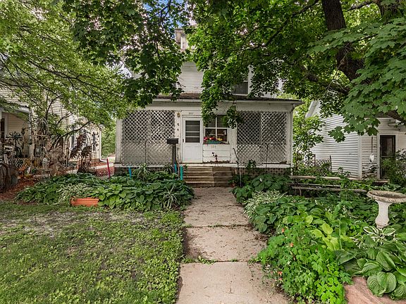 2nd image of 307 Antique City Dr