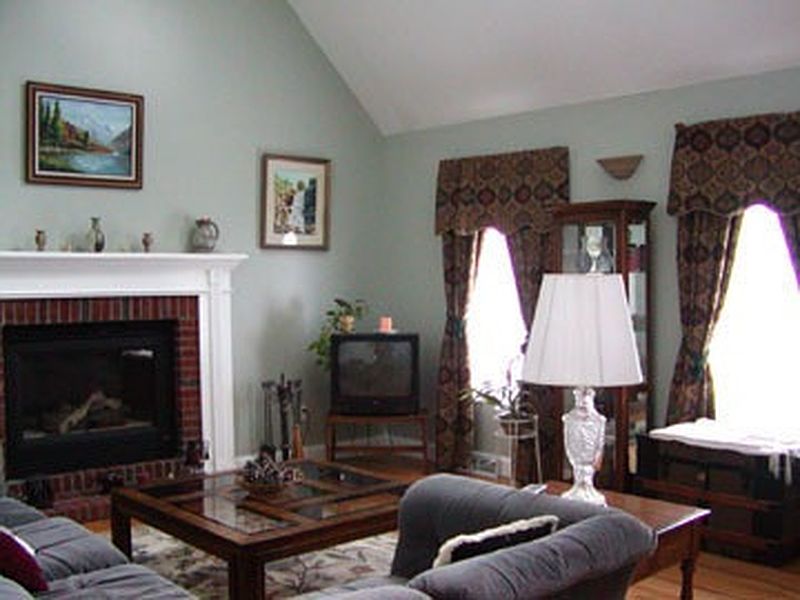 3rd image of 10 OLDE SARATOGA KNOLLS Lane