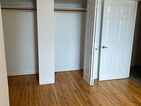 4th image of 25 W Broadway #2