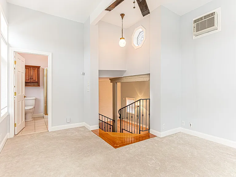 15 Ravine St — Photo 12