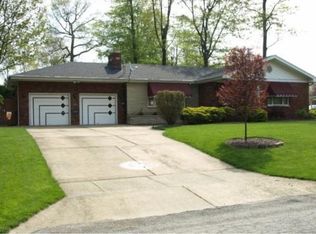 1644 Squaw Creek Dr, Girard, OH