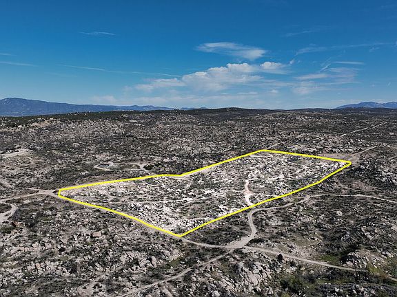 4th image of 51919 Tule Peak Rd